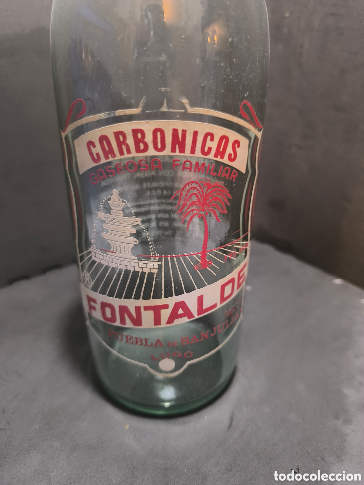 Antig&uuml;edades: Botella antigua de gaseosa - Foto 1