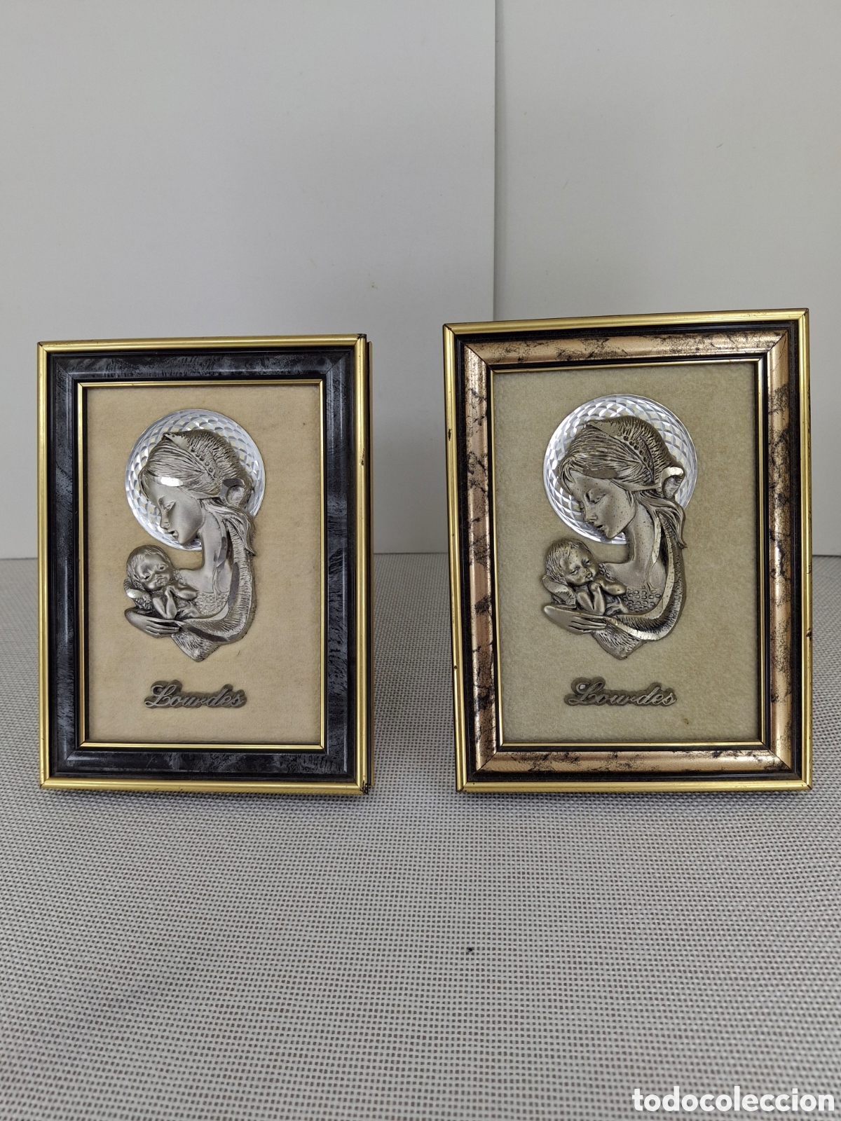 Antig&uuml;edades: Lote de 3 Cuadros Religiosos Lourdes A.M. &ndash; Cisel&eacute; &agrave; la Main &ndash; Vintage
