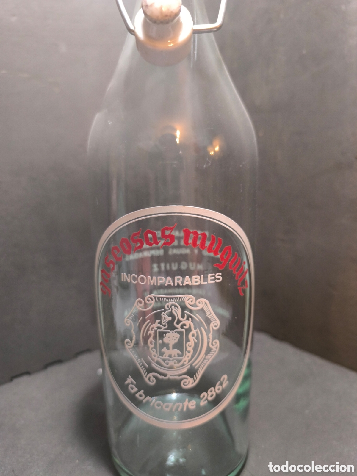 Antig&uuml;edades: Botella antigua de gaseosa