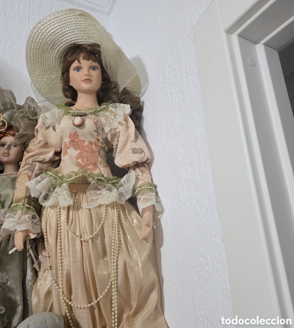 Antig&uuml;edades: Mu&ntilde;eca porcelana grande