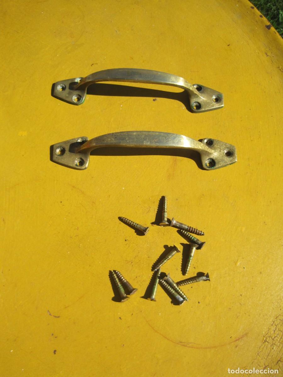 Antig&uuml;edades: PAREJA DE ANTIGUOS TIRADORES DE BRONCE - GRANDES