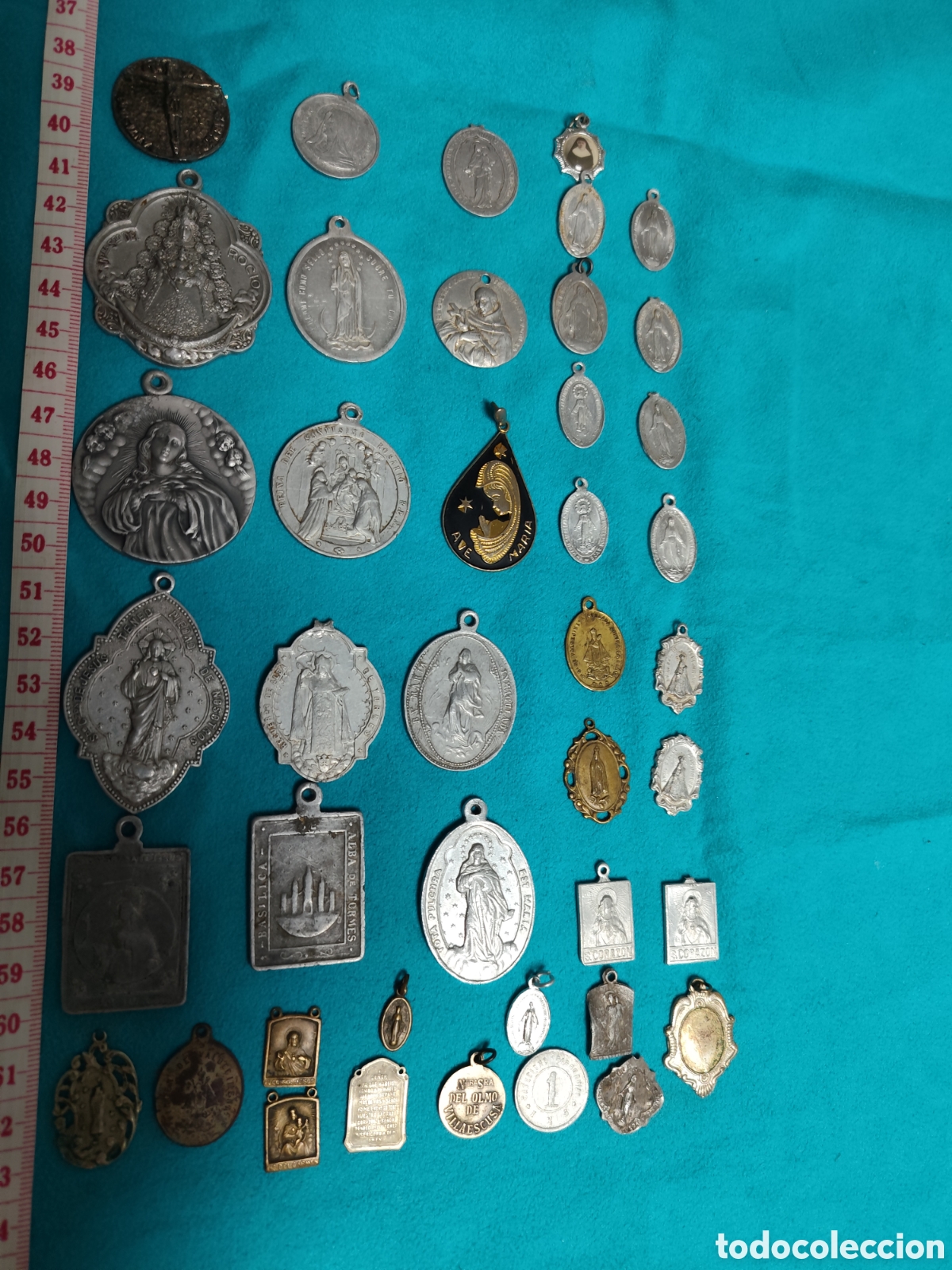 Antig&uuml;edades: Gran lote 39 medallas religiosas antiguas - Especial Castilla y Le&oacute;n, Salamanca (Alba de Tormes) y Z