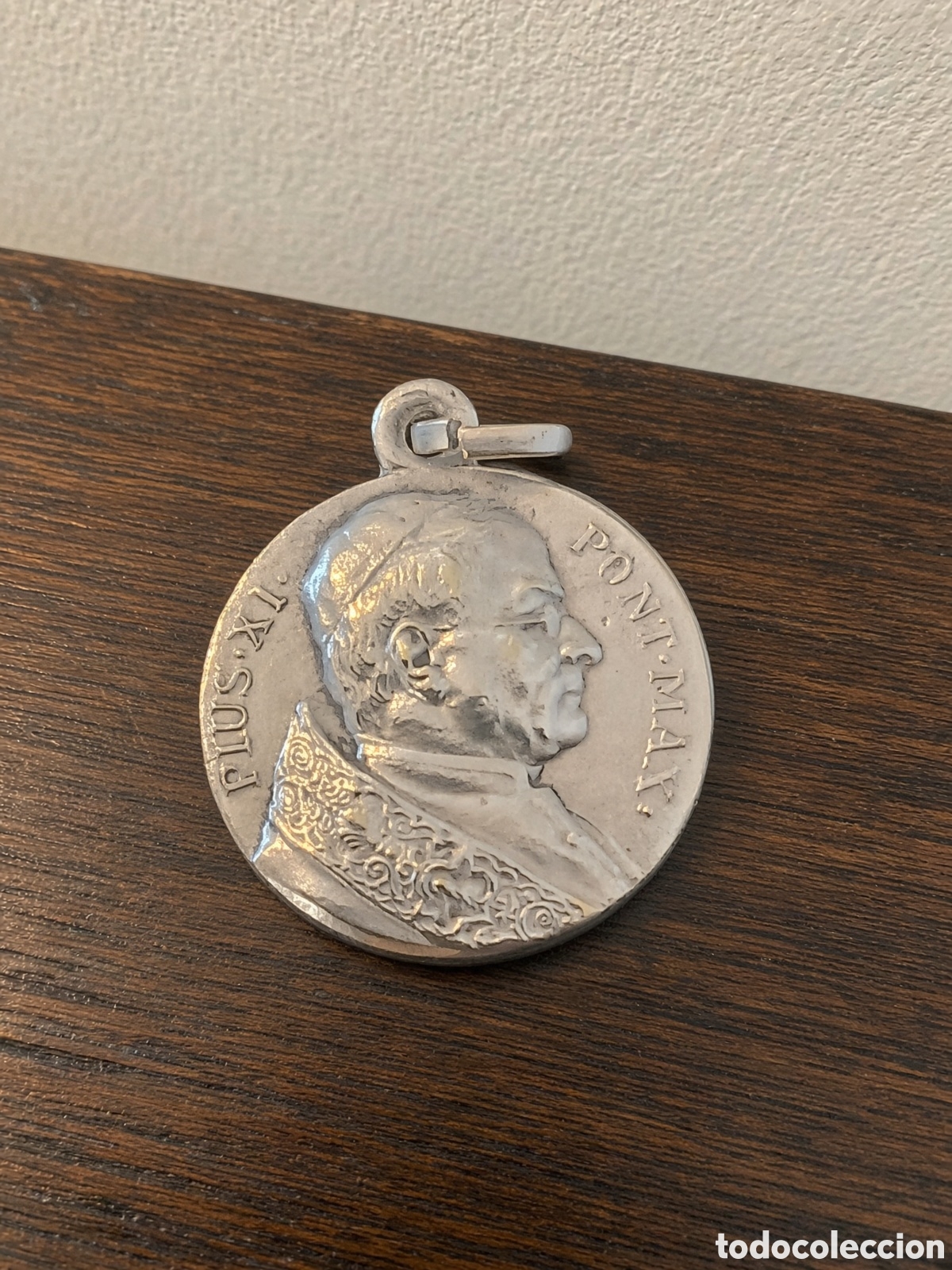 Antig&uuml;edades: Peque&ntilde;o Antigua medalla religiosa del Papa Pio XI. A&ntilde;o Santo 1933-34