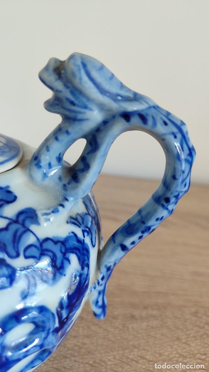 Antig&uuml;edades: Tetera china drag&oacute;n sello con doble c&iacute;rculo azul - Foto 2