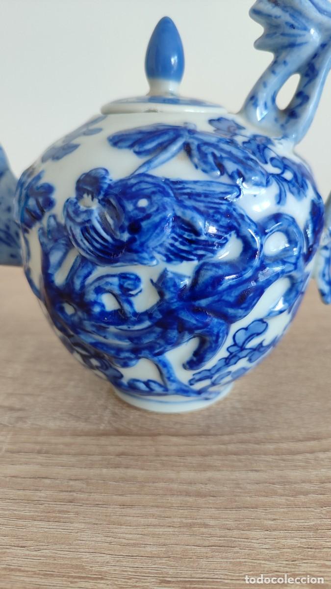 Antig&uuml;edades: Tetera china drag&oacute;n sello con doble c&iacute;rculo azul - Foto 3