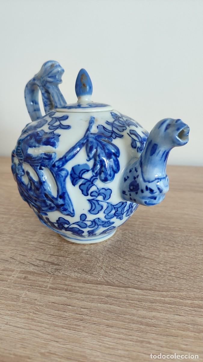 Antig&uuml;edades: Tetera china drag&oacute;n sello con doble c&iacute;rculo azul - Foto 10
