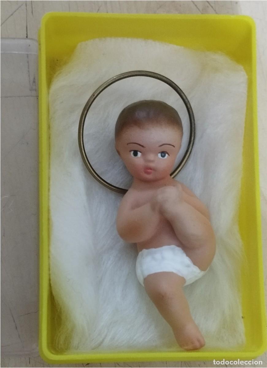 Antig&uuml;edades: ANTIGUO NI&Ntilde;O JESUS DE CERAMICA CONSERVADO EN UNA CAJA DE JABON HENO DE PRAVIA MIDE 7 CM LA CAJA 9,5/