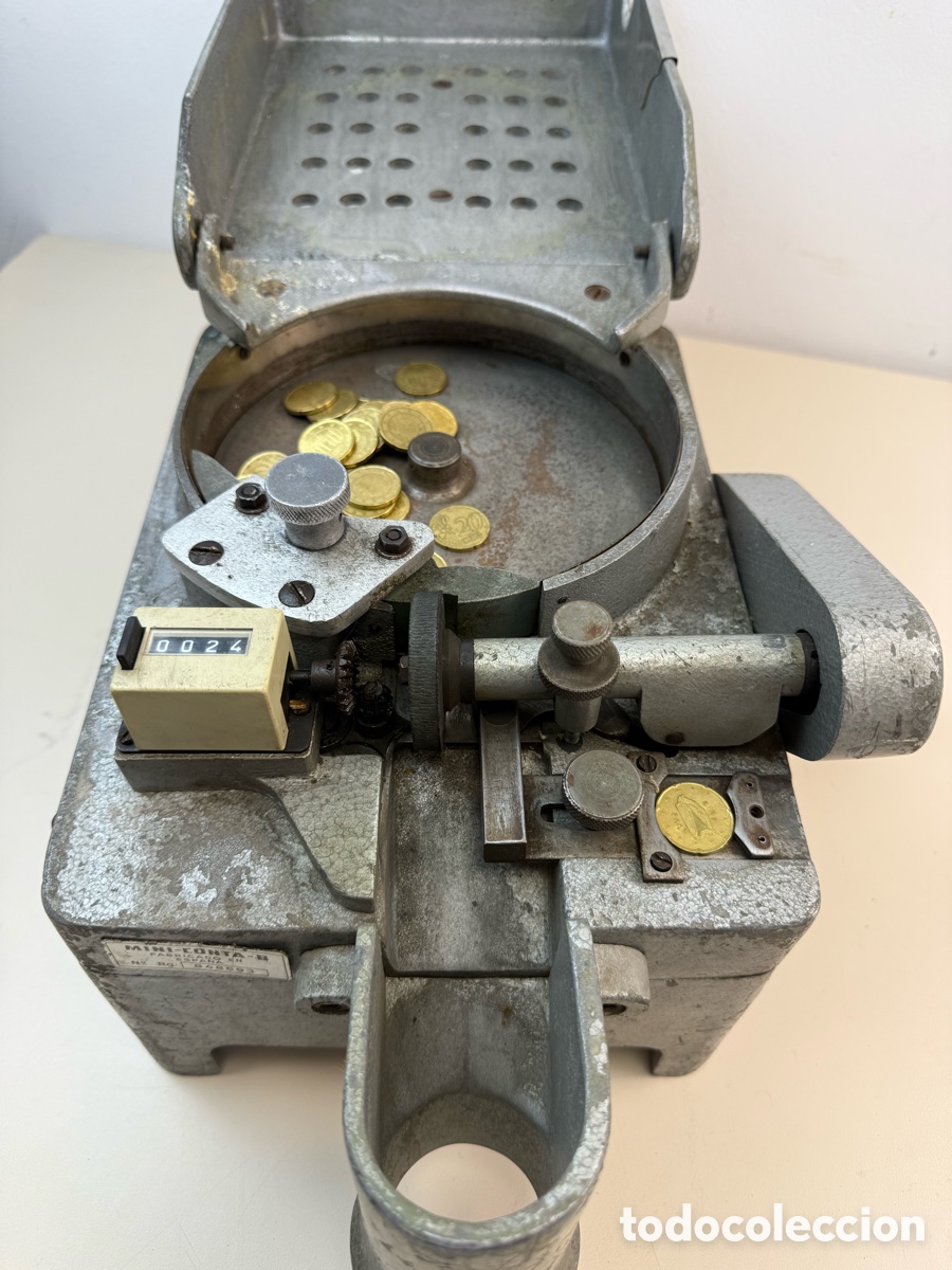 Antig&uuml;edades: M&aacute;quina contadora de monedas vintage fabricada en Espa&ntilde;a. Mini-conta-B