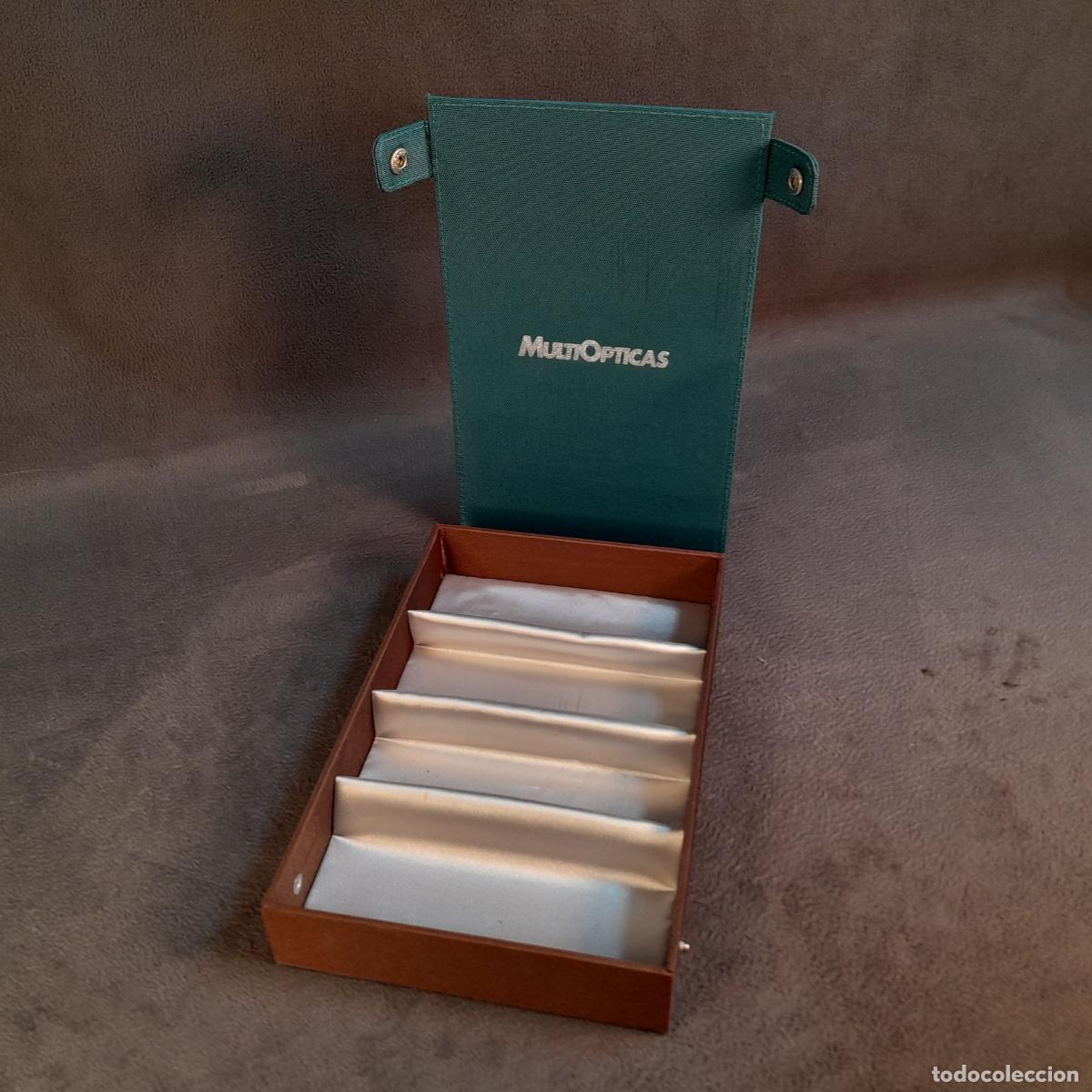 Antig&uuml;edades: ESTUCHE PORTAGAFAS MULTI&Oacute;PTICAS. SIGLO XX