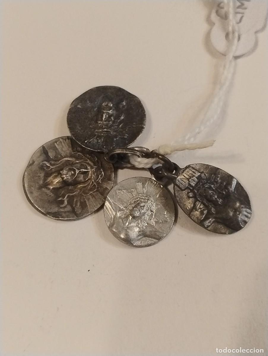 Antig&uuml;edades: Lote de 4 antiguas medallas del Santo Cristo de Limpias. Unos 1,50 cm de di&aacute;metro la mas grande