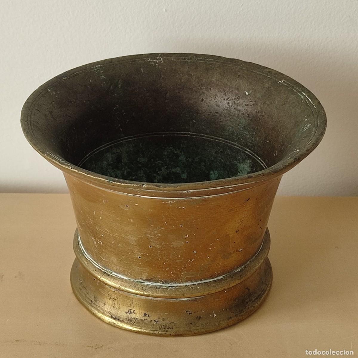 Antig&uuml;edades: Antiguo almirez de bronce - Foto 2
