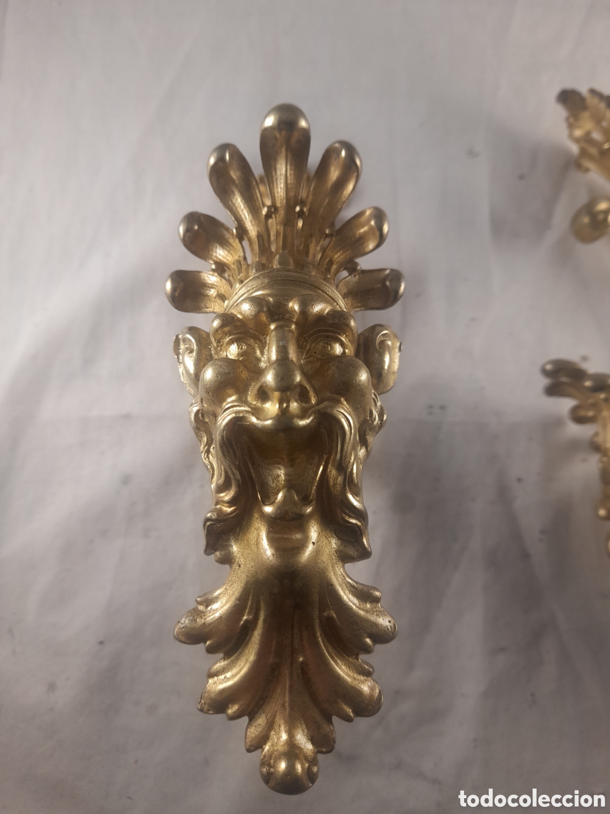 Antig&uuml;edades: Alzapa&ntilde;os antiguo de bronce - Foto 2