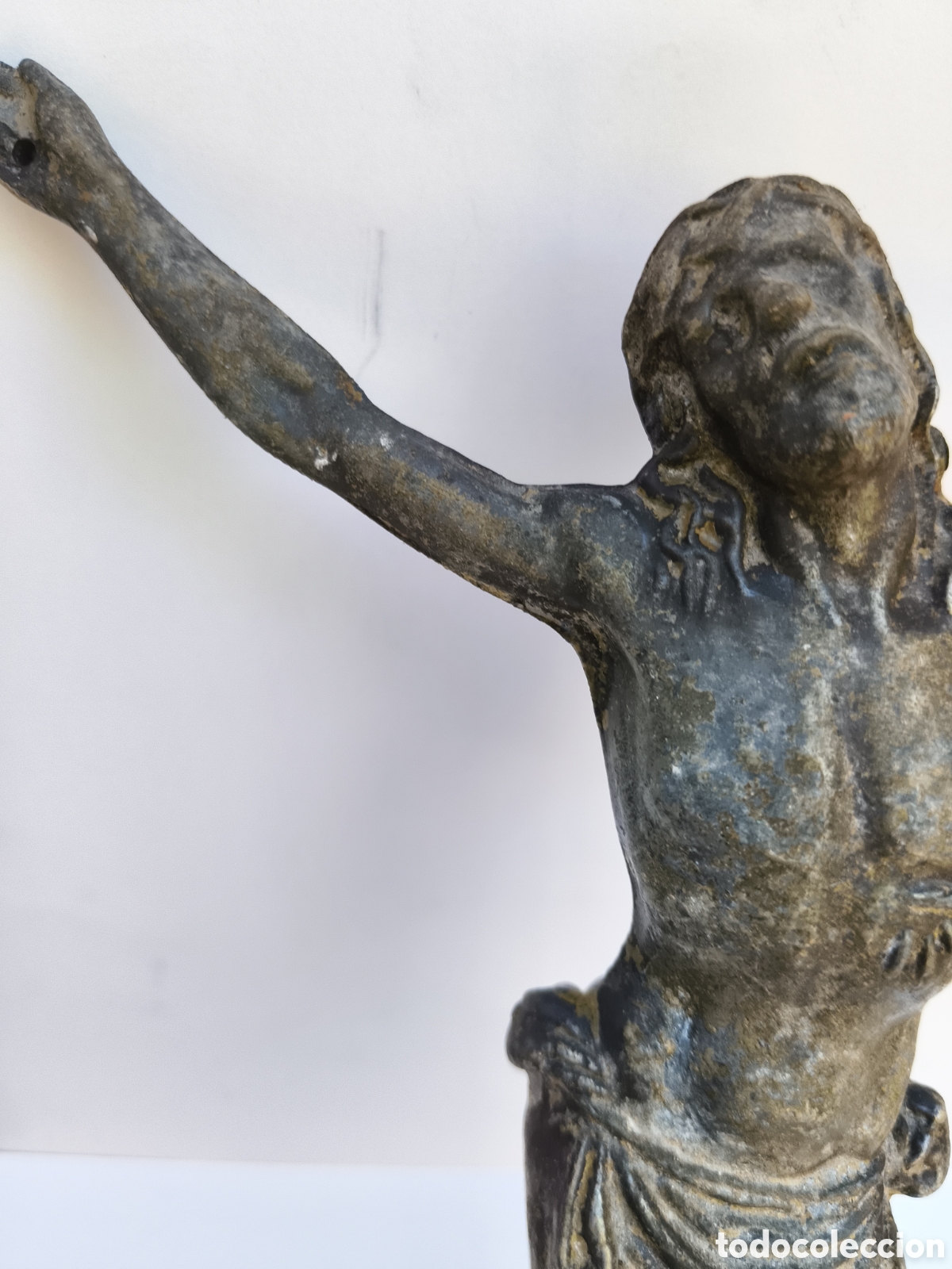 Antig&uuml;edades: Cristo exento antiguo en metal - Foto 2