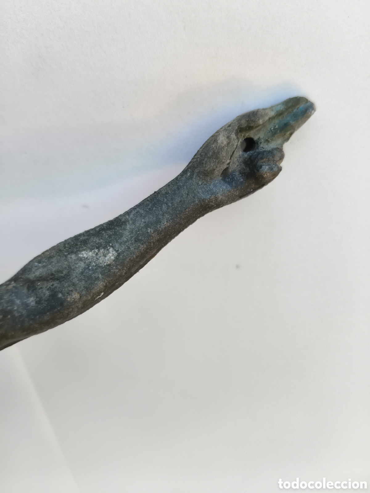 Antig&uuml;edades: Cristo exento antiguo en metal - Foto 3