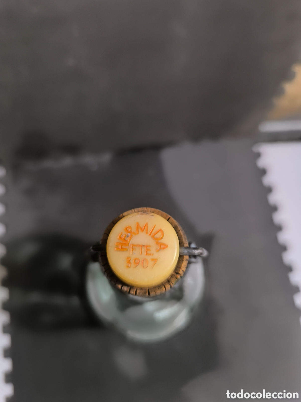 Antig&uuml;edades: Botella antigua de gaseosa - Foto 3