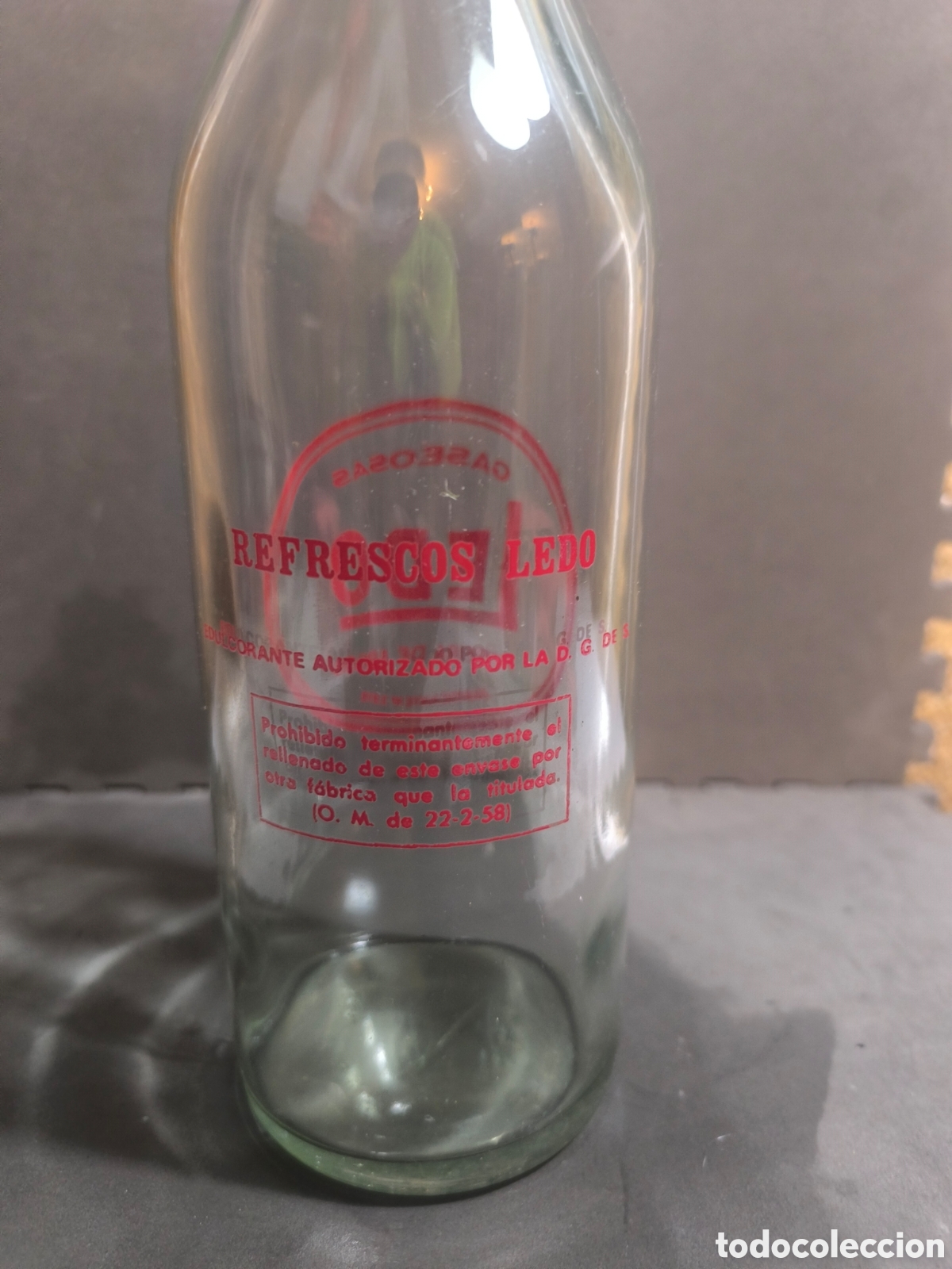 Antig&uuml;edades: Botella antigua de gaseosa - Foto 2