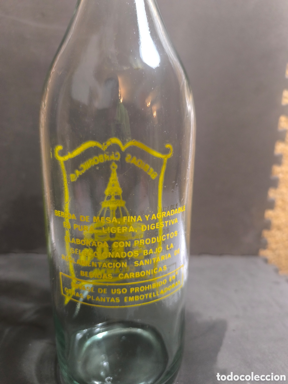 Antig&uuml;edades: Botella antigua de gaseosa - Foto 2