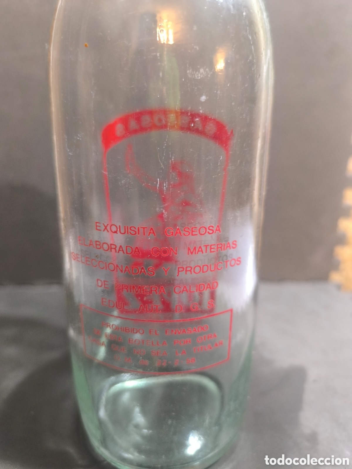 Antig&uuml;edades: Botella antigua de gaseosa - Foto 2
