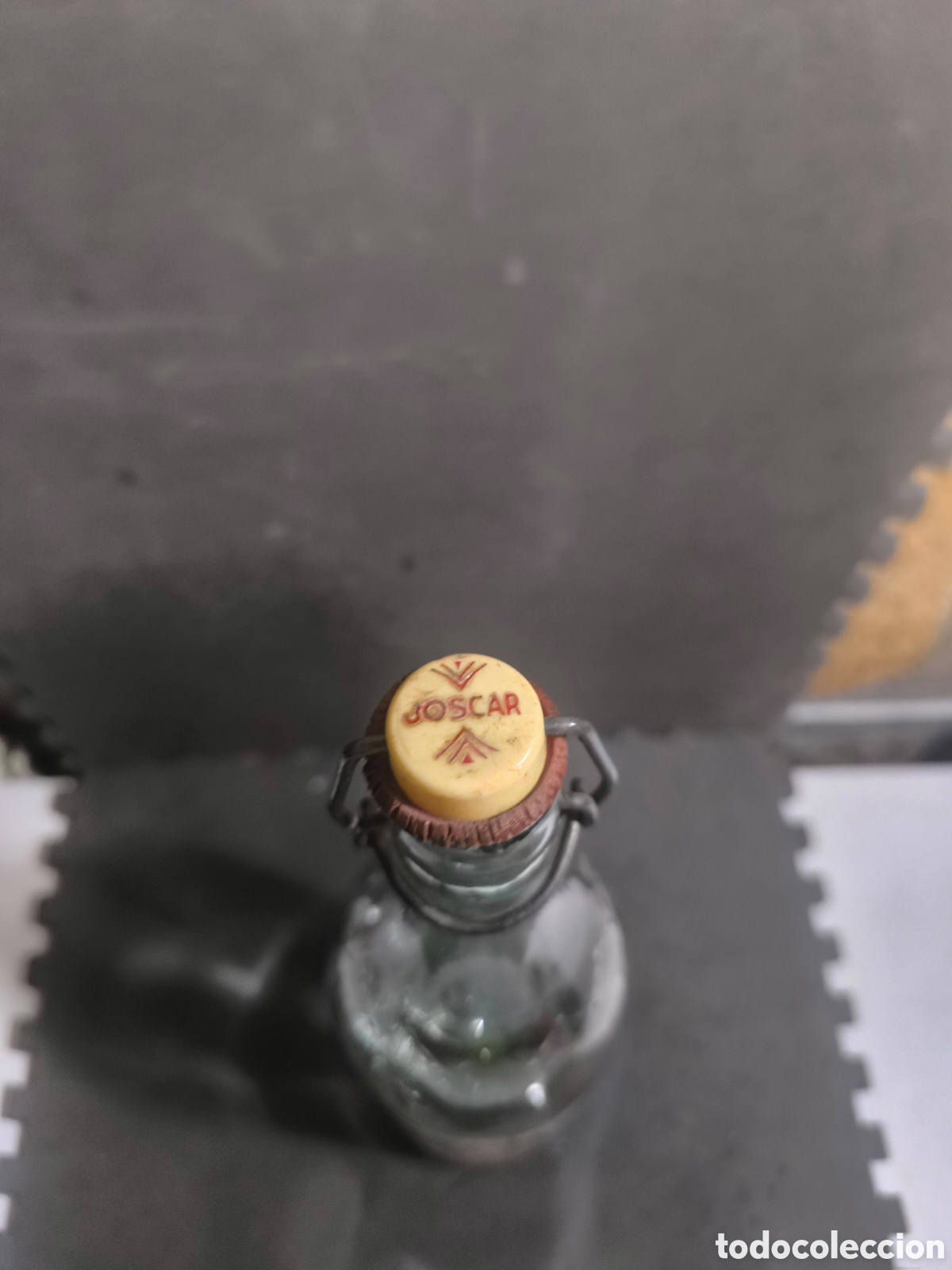 Antig&uuml;edades: Botella antigua de gaseosa - Foto 3