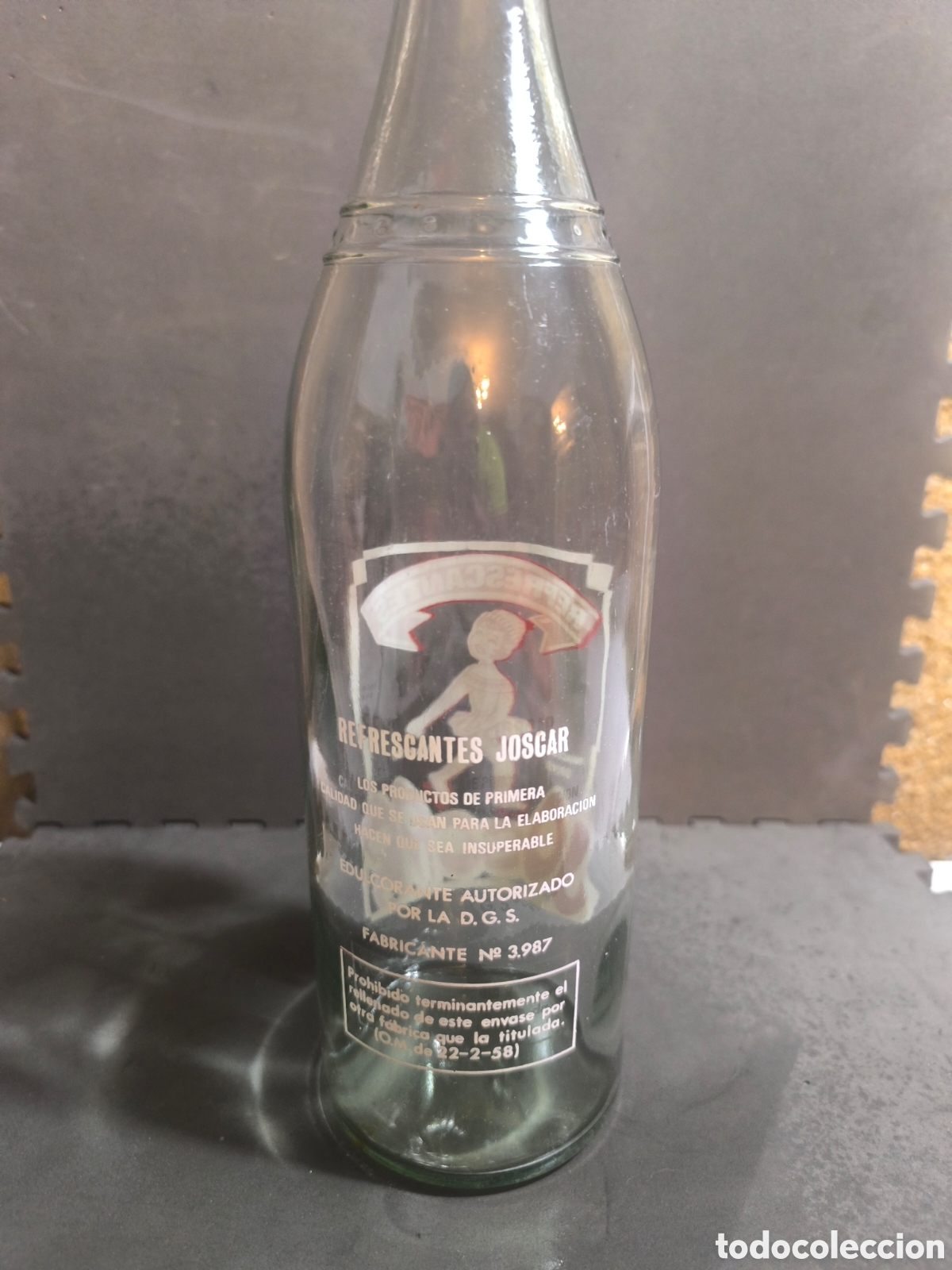 Antig&uuml;edades: Botella antigua de gaseosa - Foto 2