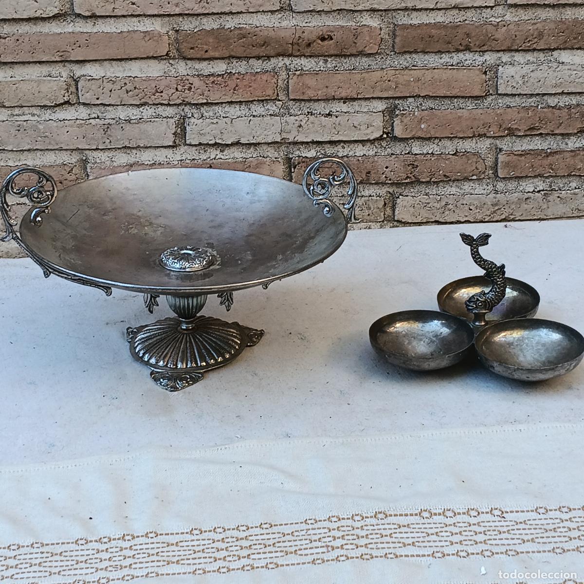 Antig&uuml;edades: CENTRO METALICO GRANDE Y ESPECIERO.