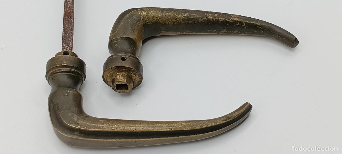Antig&uuml;edades: Antiguas Manillas Bronce Art D&eacute;co