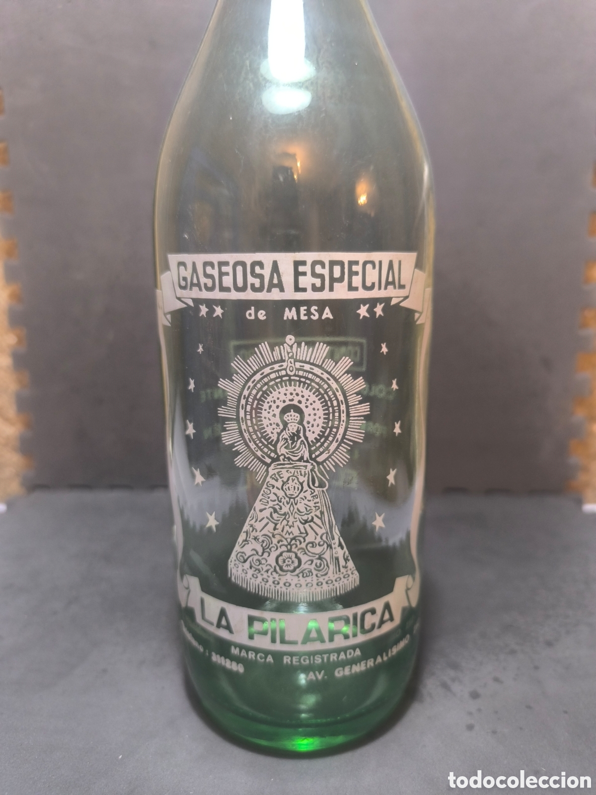 Antig&uuml;edades: Botella antigua de gaseosa - Foto 1