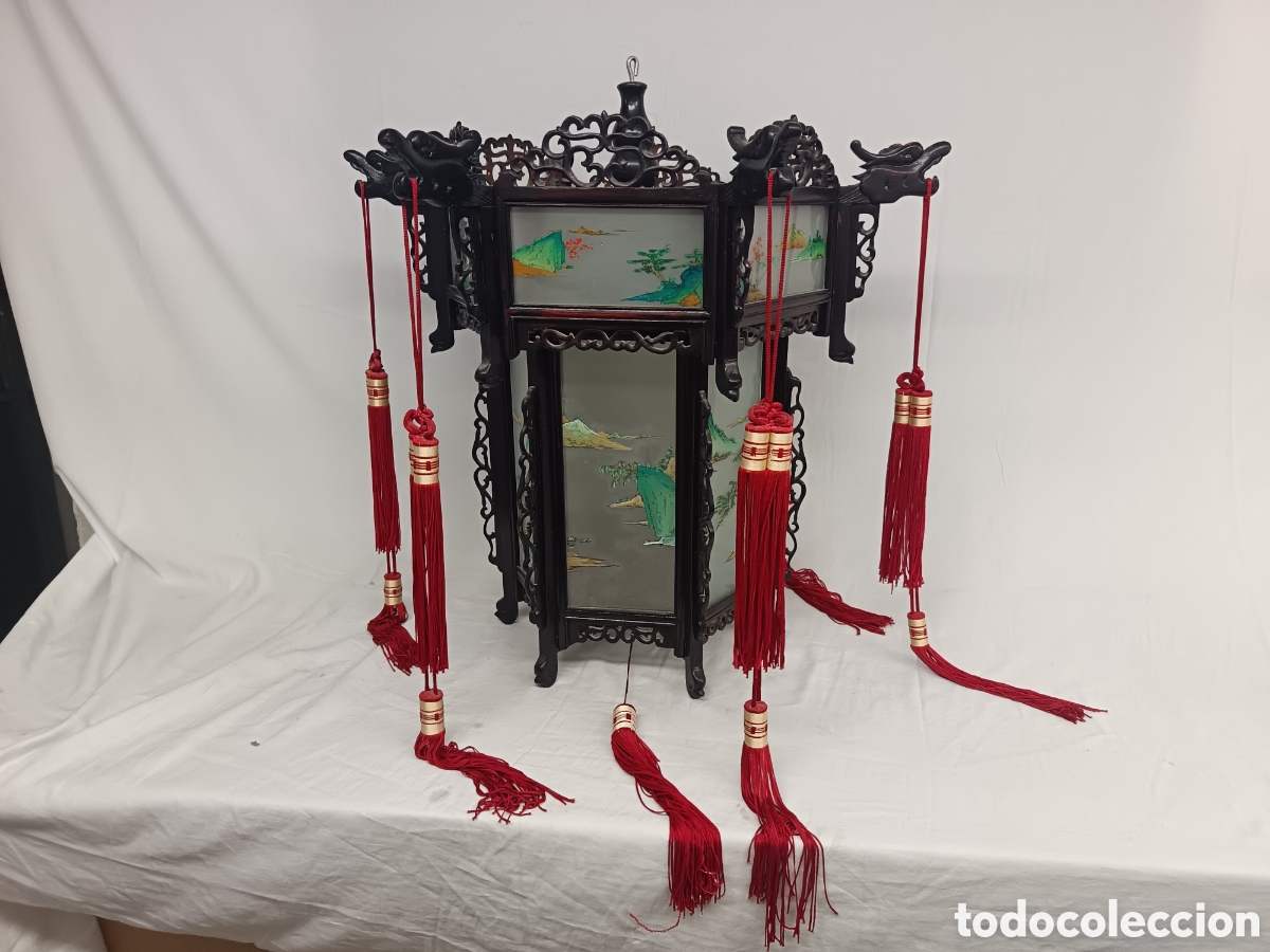 Antig&uuml;edades: BONITA LAMPARA LINTERNA ARTESANAL CHINA, A&Ntilde;OS 50-60, NO ES MODERNA,, MADERA Y CRISTAL PINTADO