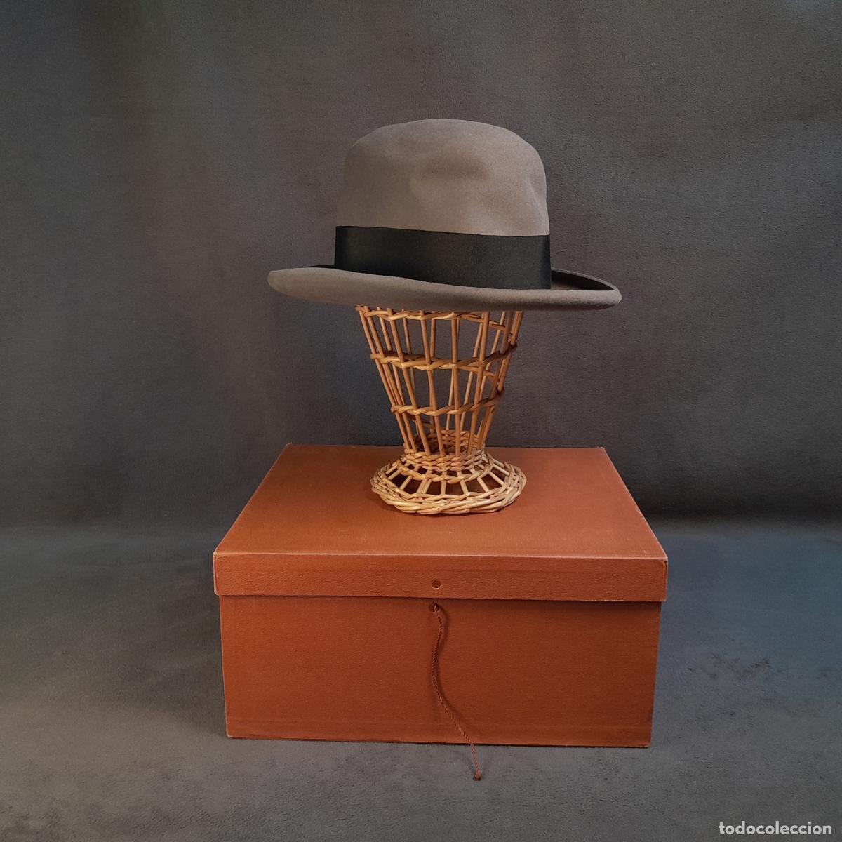 Antig&uuml;edades: S-429. SOMBRERO DE FIELDO DE ALA ANCHA HARMAN AND SON, LONDRES. SIGLO XX