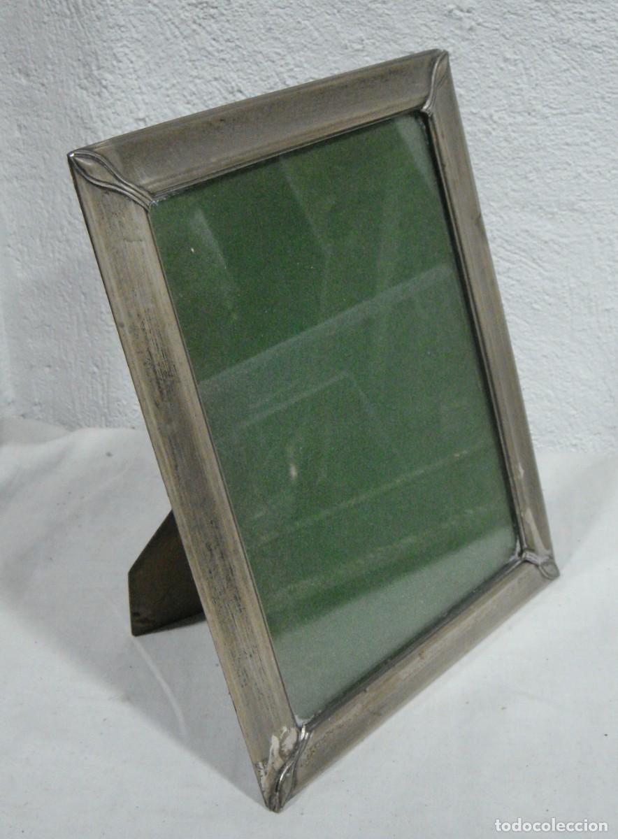 Antig&uuml;edades: Marco portafotos de plata &middot; Sobremesa &middot; ca. 1930&ndash;1960