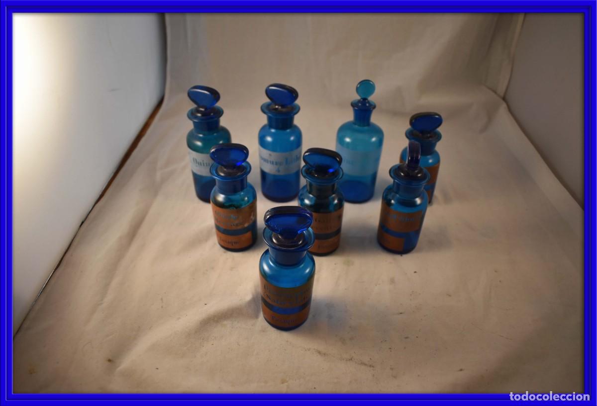Antig&uuml;edades: CONJUNTO DE TARROS O FRASCOS DE CRISTAL DE FARMACIA