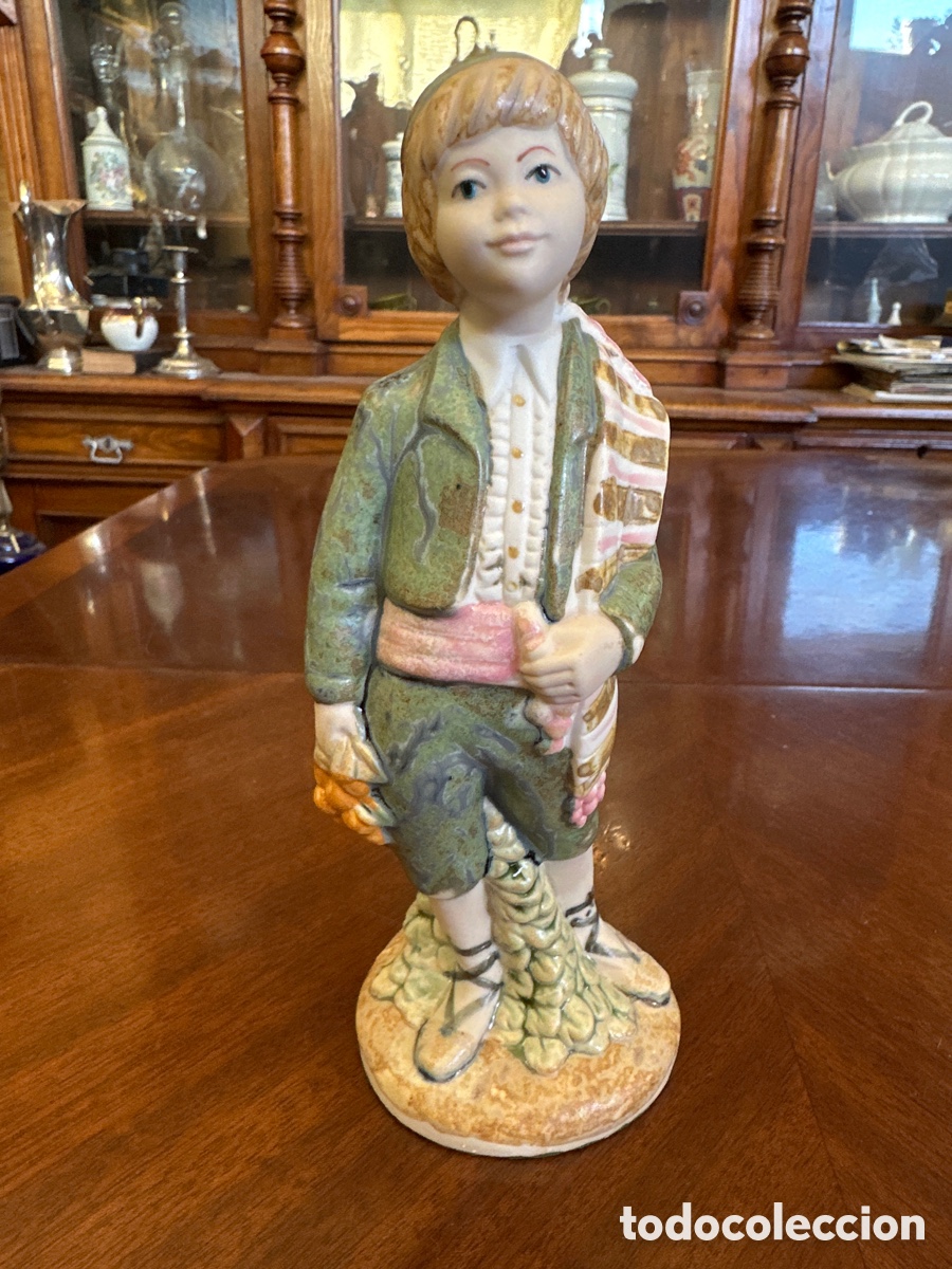 Antig&uuml;edades: Figura chico valenciano porcelana artistica Valencia levantina, Pal, Valencia , Espa&ntilde;a Ram&oacute;n Ingl&eacute;s