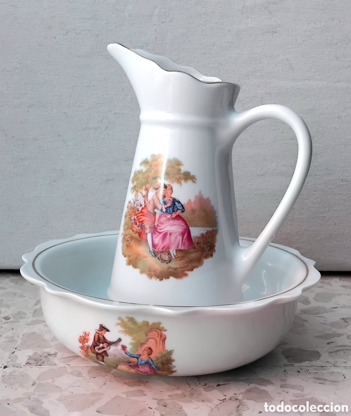 Antig&uuml;edades: ANTIGUO JUEGO DE AGUAMANIL (JARRA Y PALANGANA) DE PORCELANA