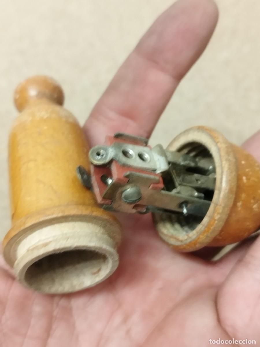 Antig&uuml;edades: Antiguo interruptor de pera, de madera para luz, l&aacute;mpara. - Foto 4