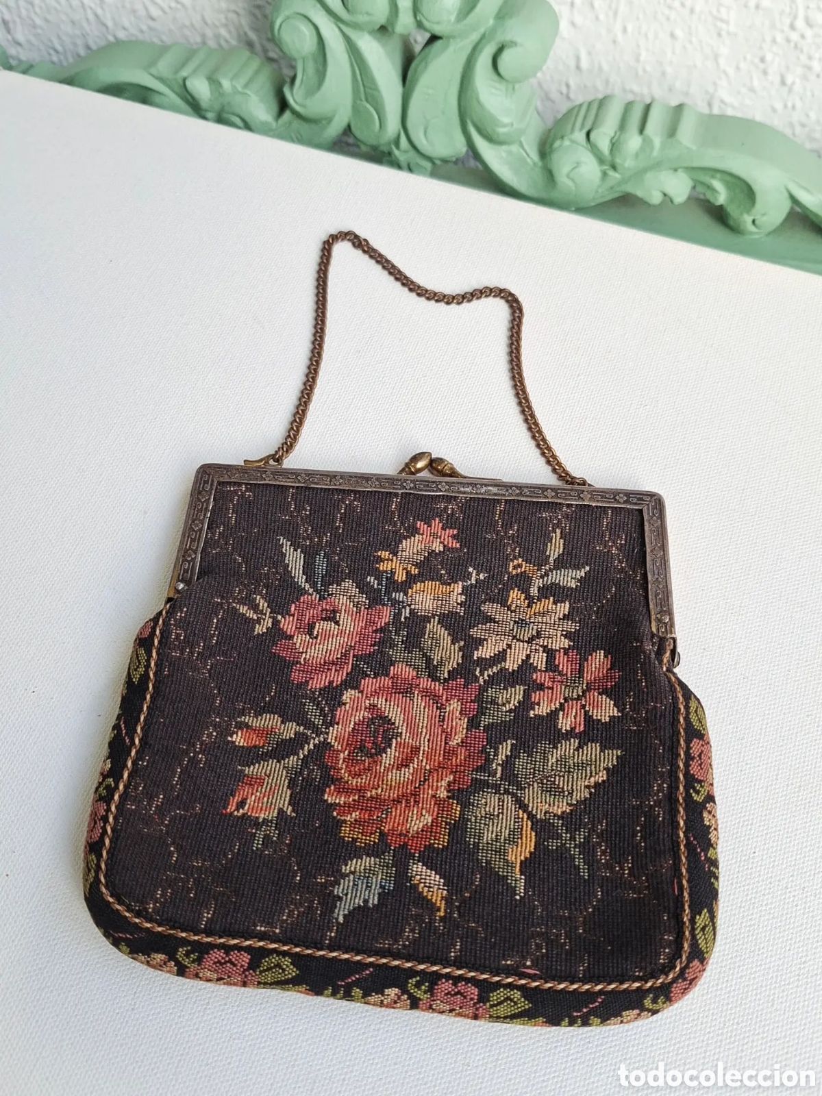 Antig&uuml;edades: Bolso Petit Point C.1910-1920 - Foto 1