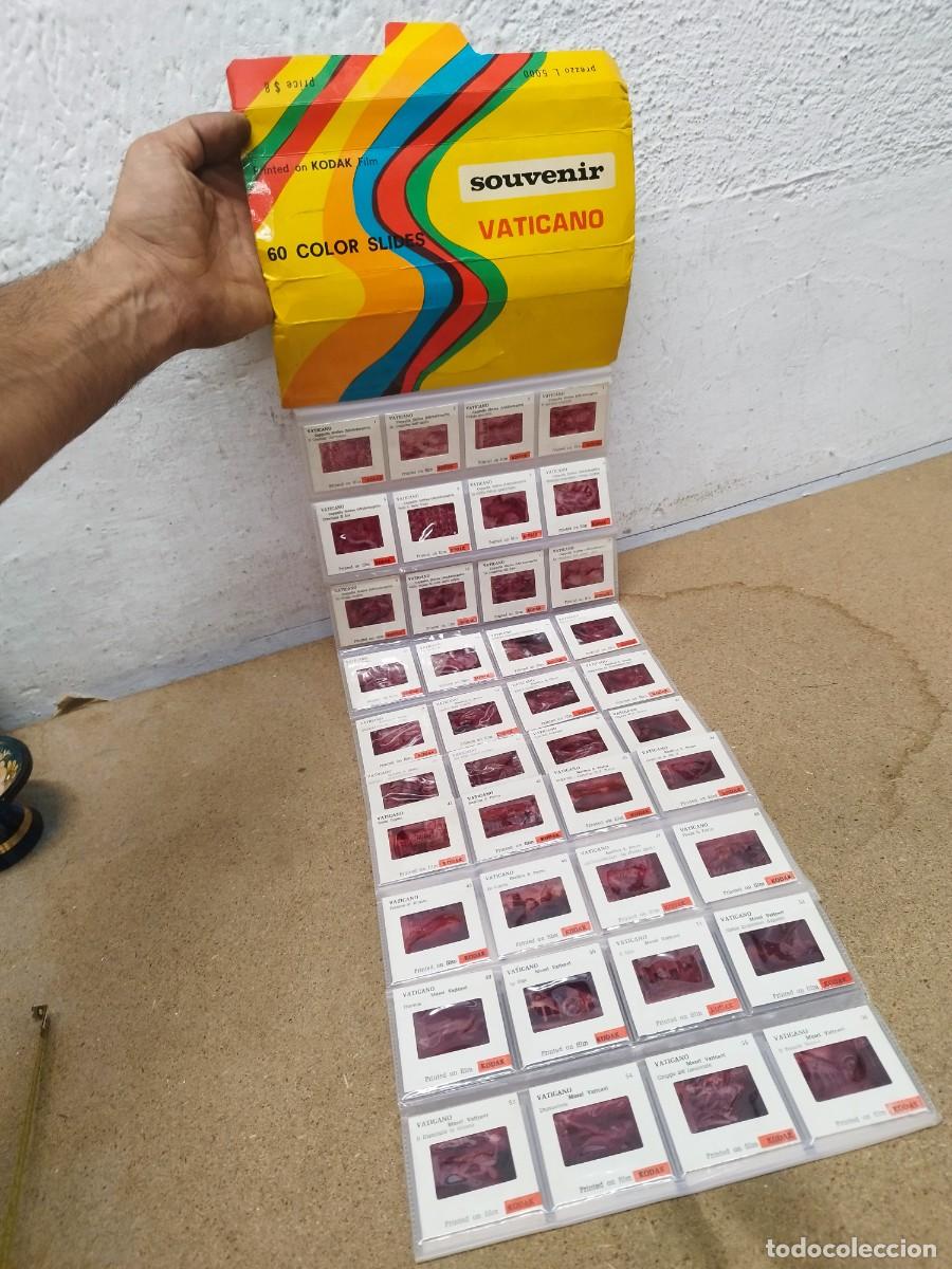Antig&uuml;edades: Coleccion souvenir de 60 diapositivas del Vaticano.