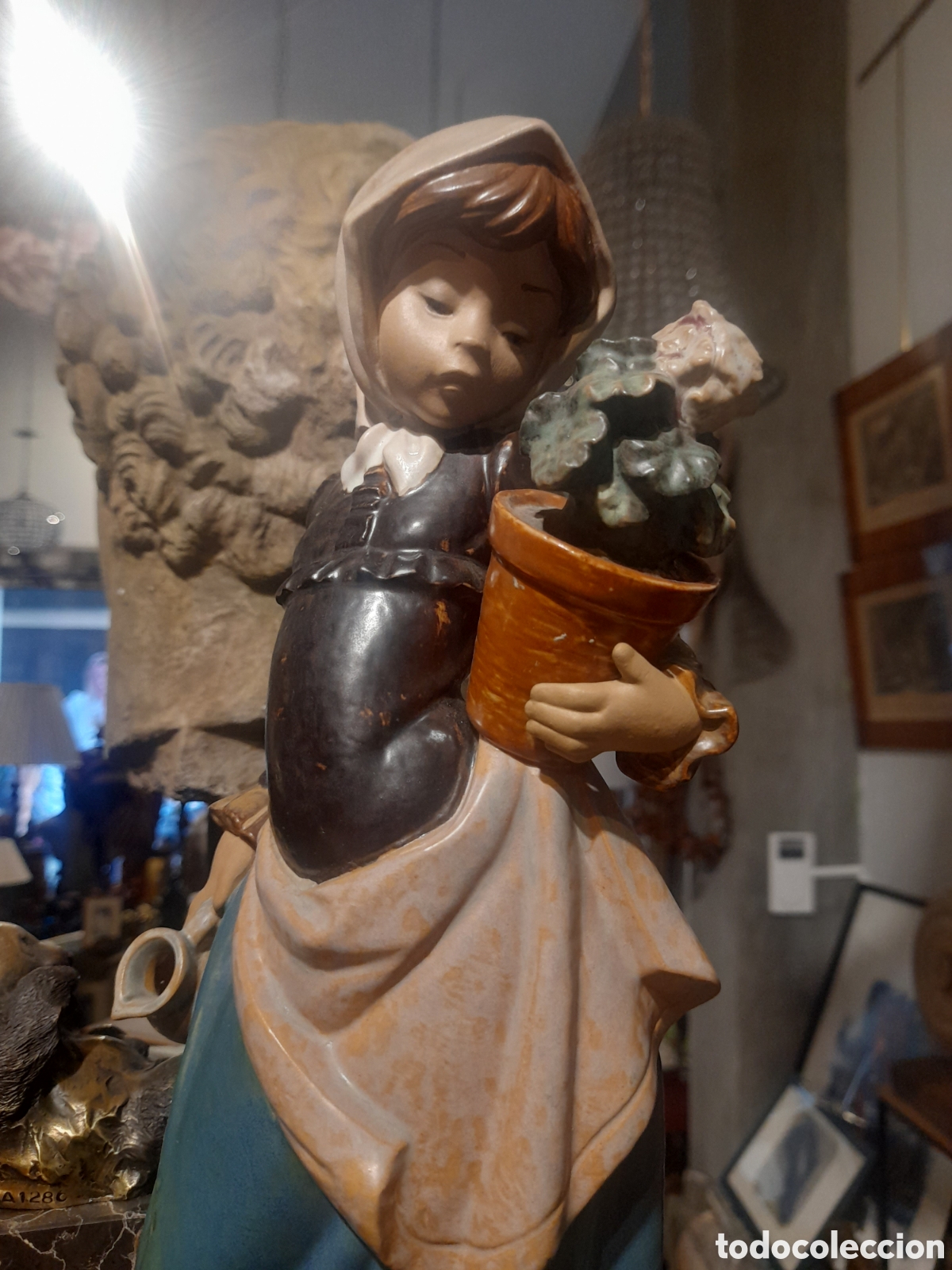 Antig&uuml;edades: Figura de cer&aacute;mica de LLADRO - Foto 3