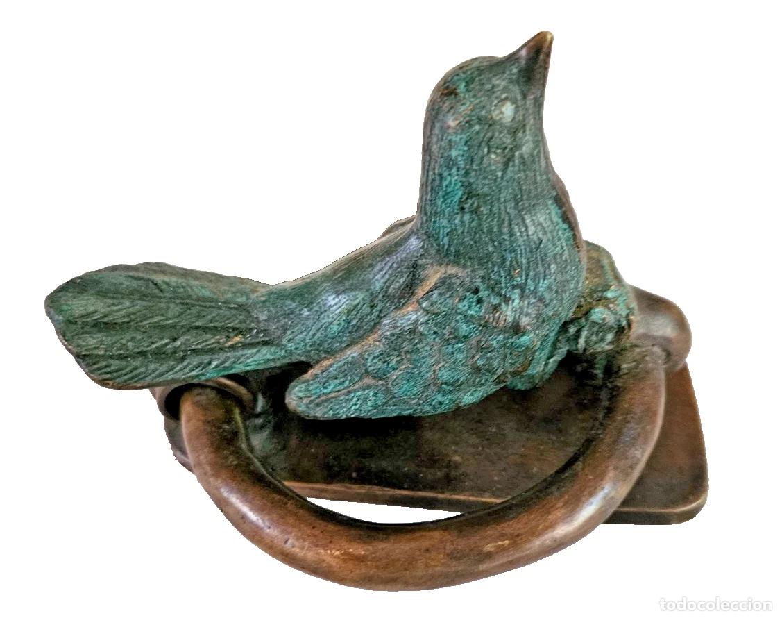 Antig&uuml;edades: HEURTOIR DE PORTE DECOR OISEAU EN BRONZE - Foto 3