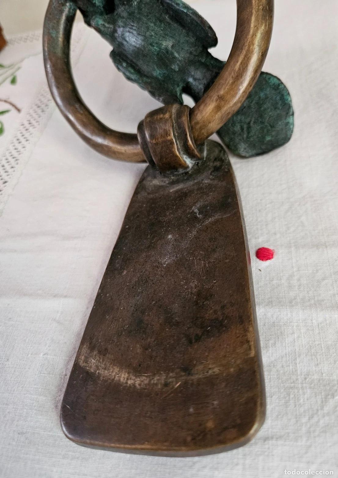 Antig&uuml;edades: HEURTOIR DE PORTE DECOR OISEAU EN BRONZE - Foto 8