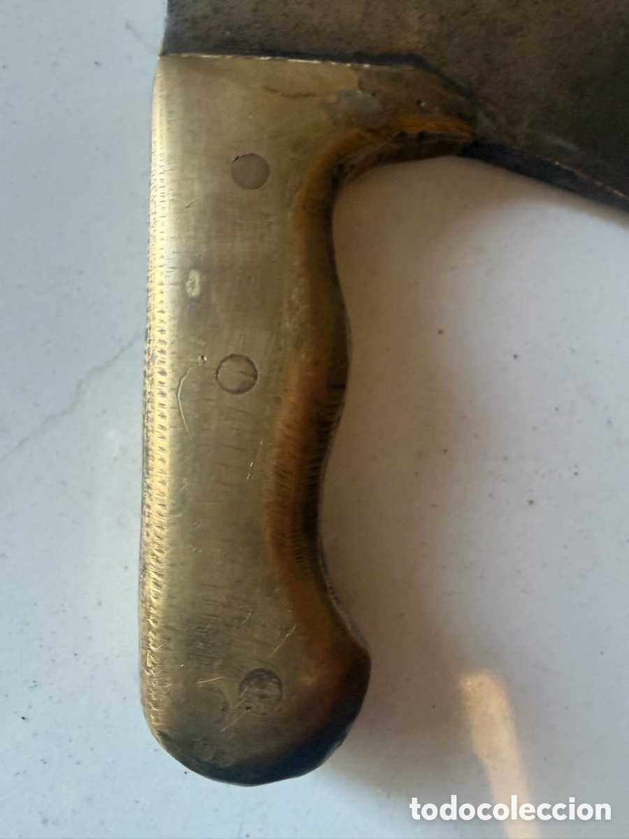 Antig&uuml;edades: MACHETE CARNICERO ANTIGUO - MANGO DE LAT&Oacute;N - Foto 3