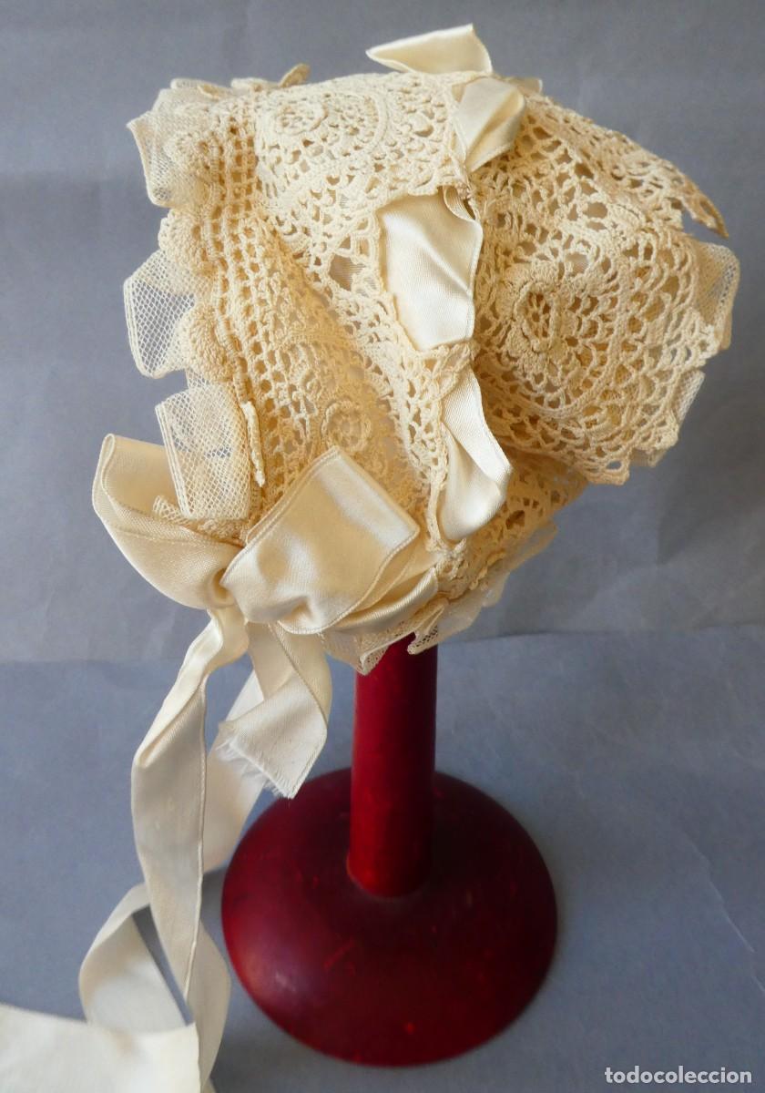 Antig&uuml;edades: ANTIGUO GORRO.DE ENCAJE DE IRLANDA - BEB&Eacute; - MU&Ntilde;ECA PRIMERA MITAD S.XX