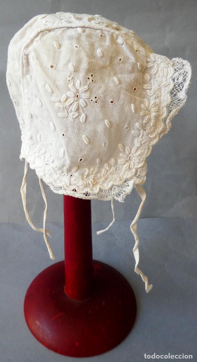 Antig&uuml;edades: ANTIGUO GORRO.BORDADO BEB&Eacute; - MU&Ntilde;ECA PPIO.S.XX