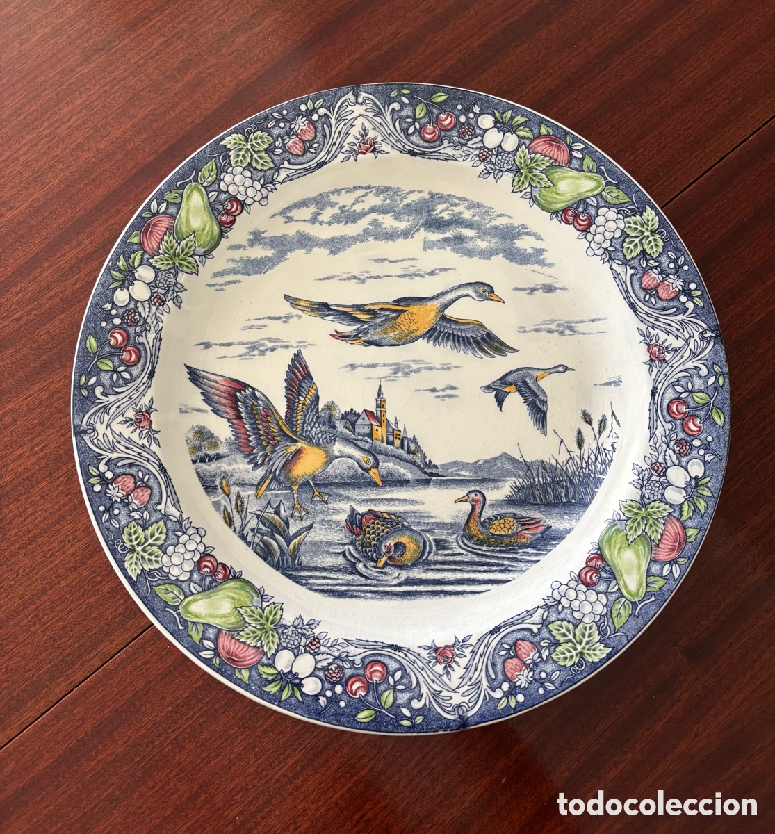 Antig&uuml;edades: Gran plato japon&eacute;s con patos 40 cm.