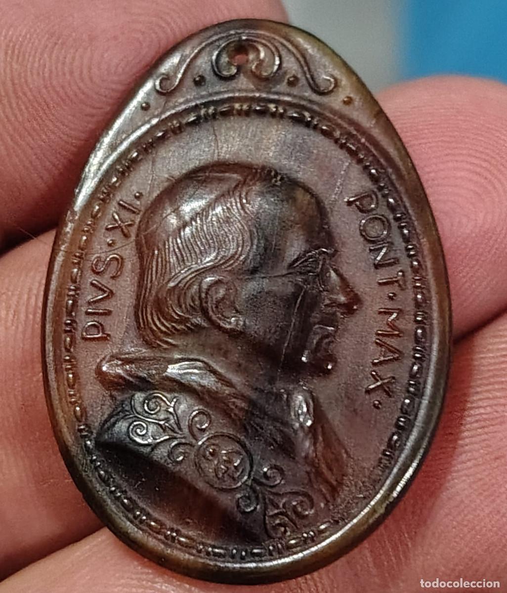 Antig&uuml;edades: XS- MEDALLA PIO XI 1924-1925 A&ntilde;o Santo MUY RARA EN BAQUELITA 26x38 mm