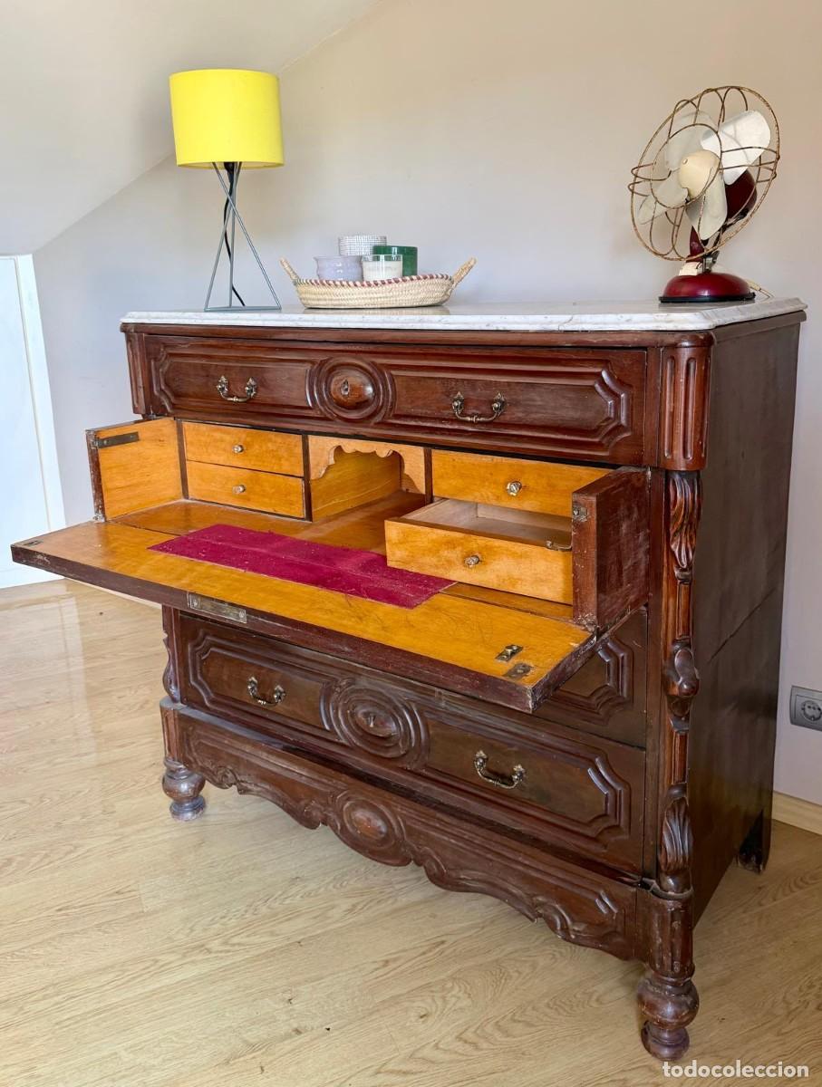 Antig&uuml;edades: C&oacute;moda escritorio de madera antigua - Foto 3