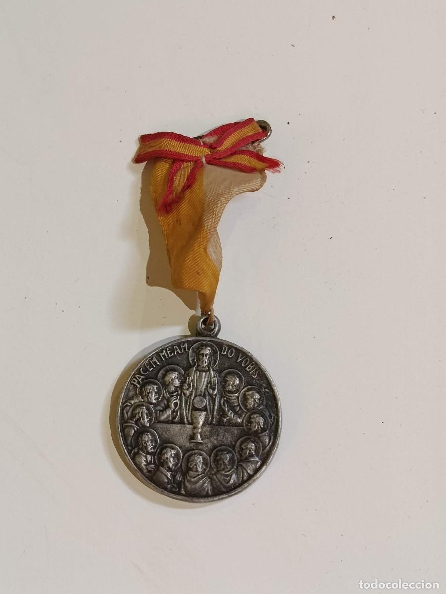 Antig&uuml;edades: Medalla congreso eucar&iacute;stico 1952 - Foto 1