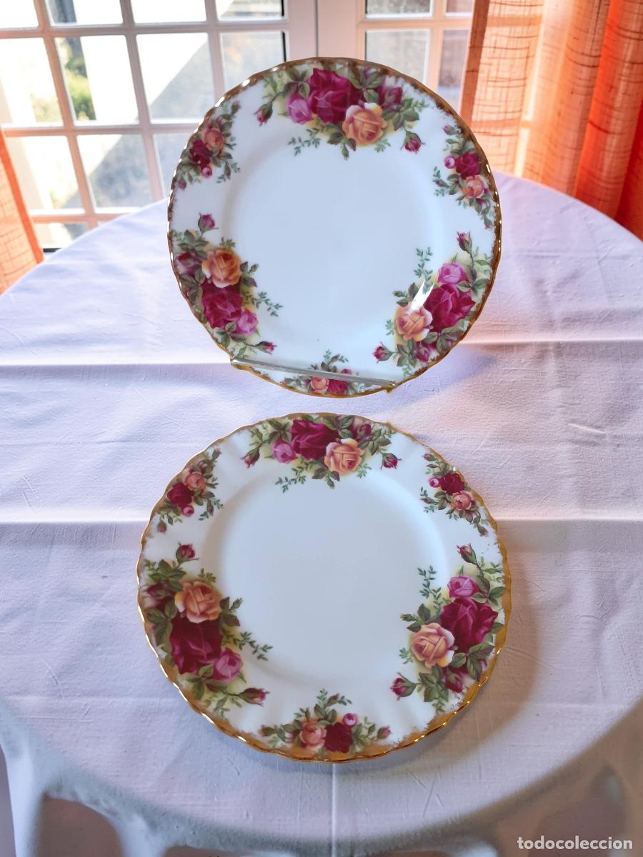 Antig&uuml;edades: 2 Platos 16 cm Royal Albert Old Country Roses