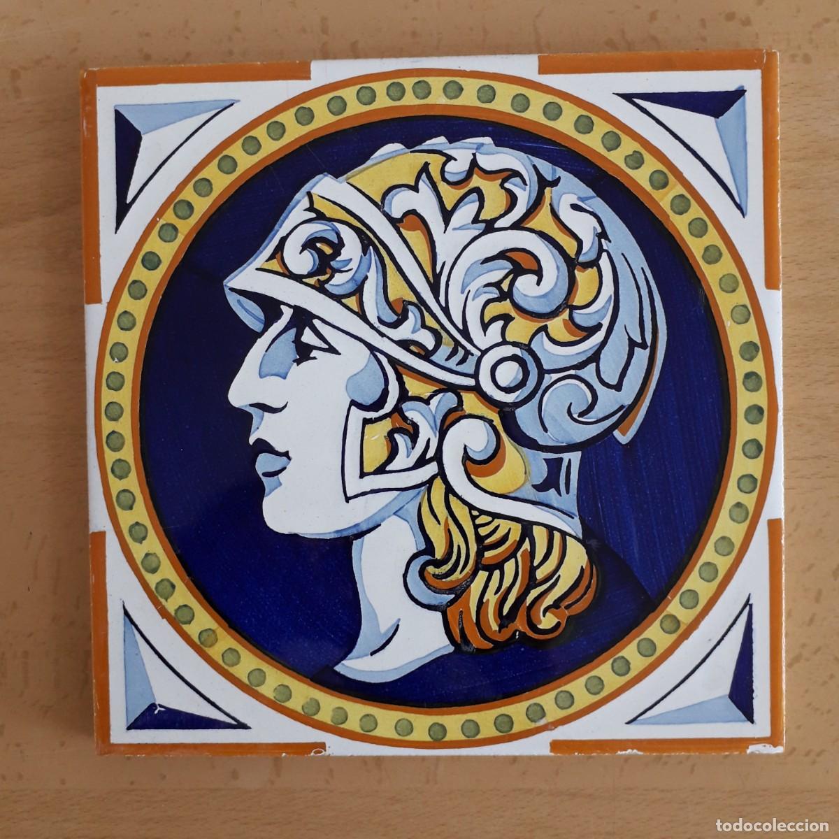 Antig&uuml;edades: A2 AZULEJO ANTIGUO MODERNISTA SOLDADO