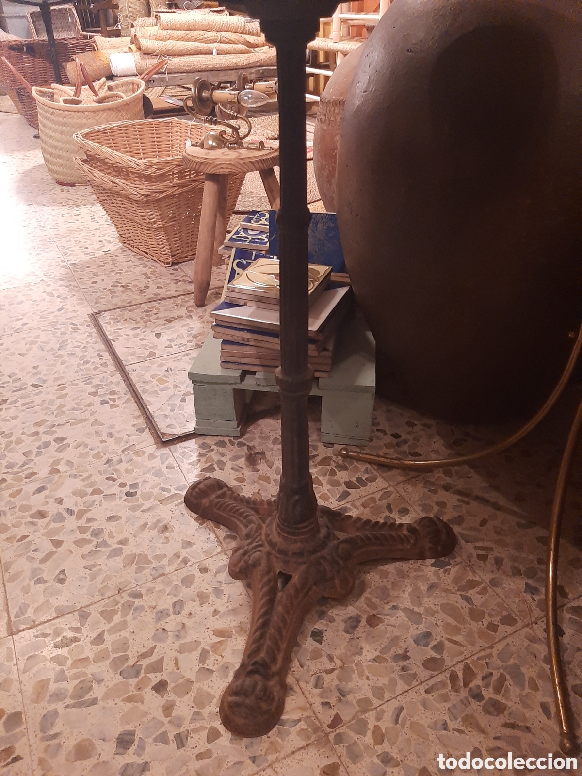 Antig&uuml;edades: Mesa bar antigua de m&aacute;rmol - Foto 7