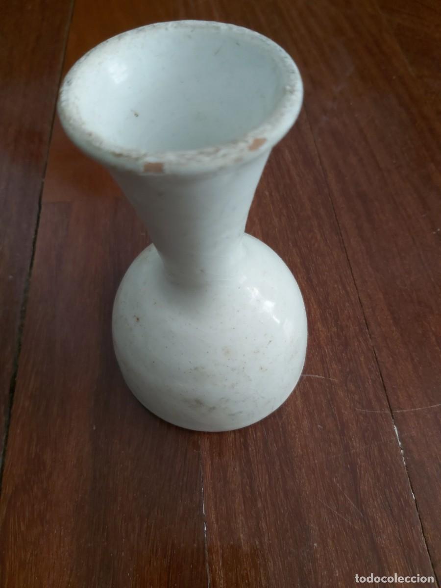 Antig&uuml;edades: C&aacute;liz de cer&aacute;mica blanco - Foto 2